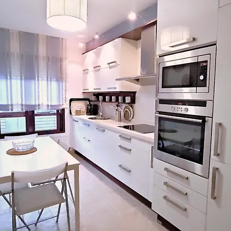 Rias Baixas En Piso Centrico Con Parking Y Wifi Apartment *